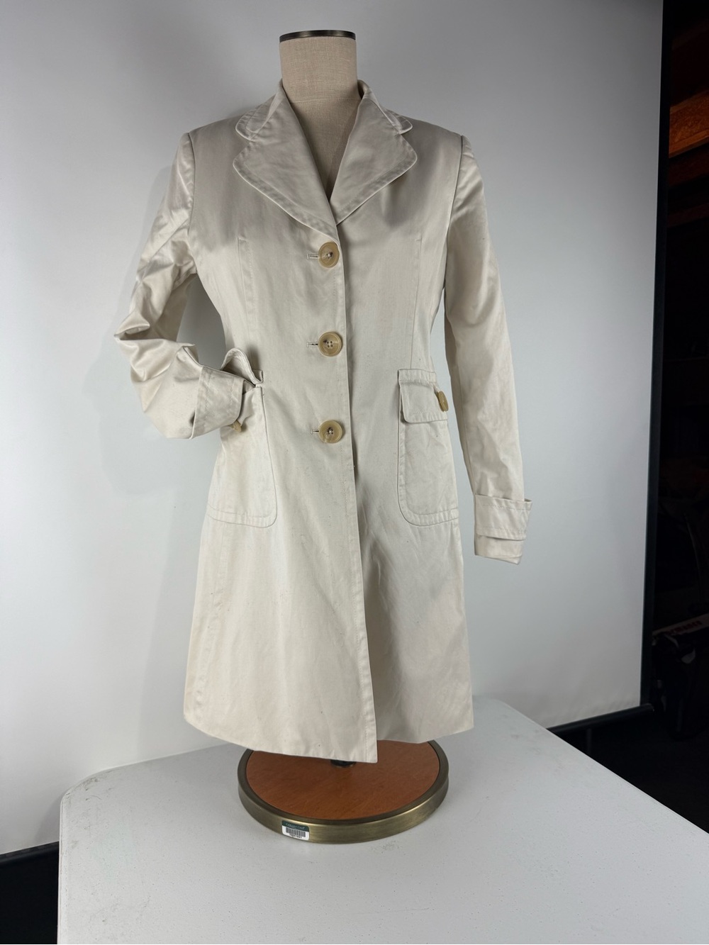 Banana Republic Cream Single-Breasted Trench Coat